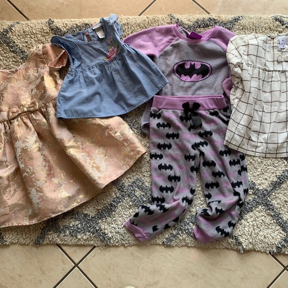 Bundle 4T Toddler girl clothing.